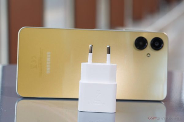 Samsung A06 - Image 5